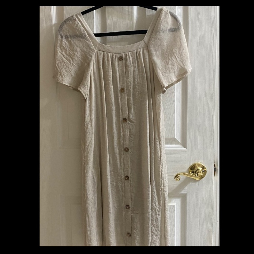 Mid length tan short sleeve dress